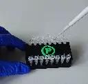 Block_mit_pipette.webp